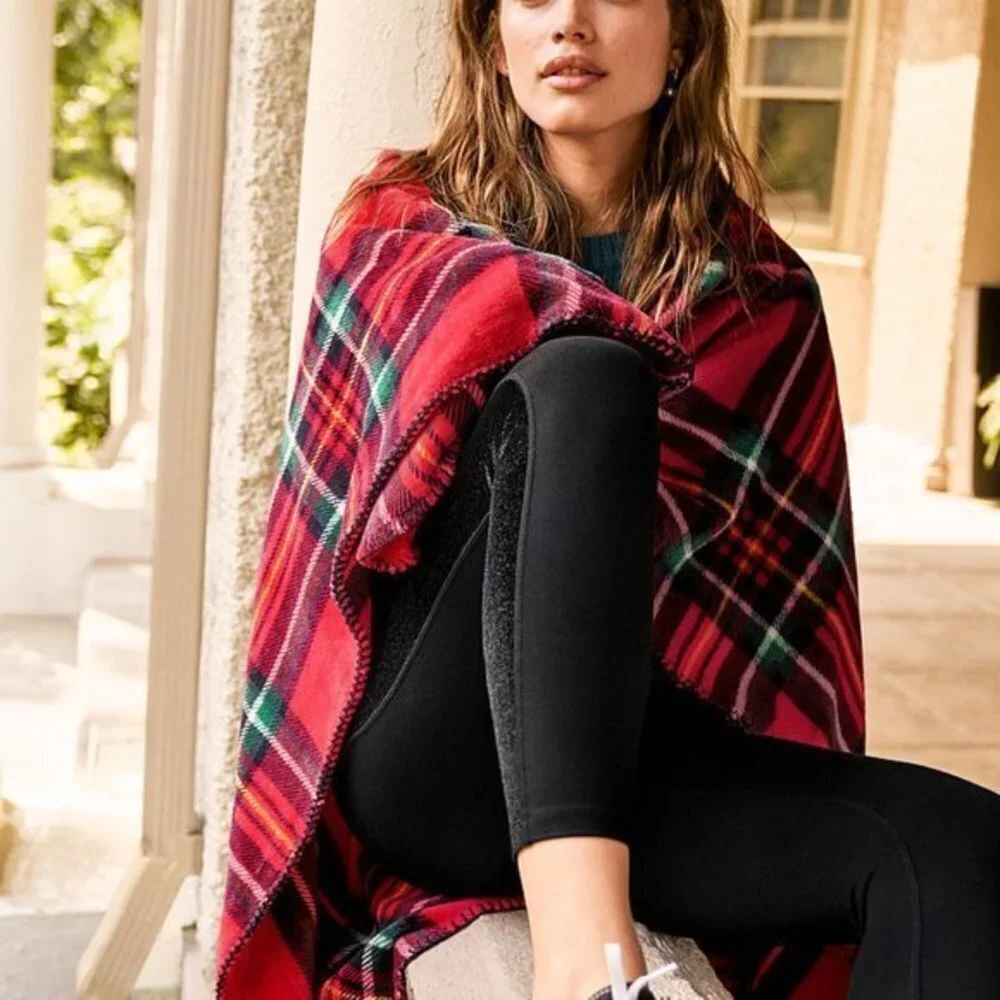 Victorias Secret Throw Blanket red plaid